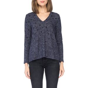 Bobeau Lisa V-Neck Cozy Top in Faded Star Size XS